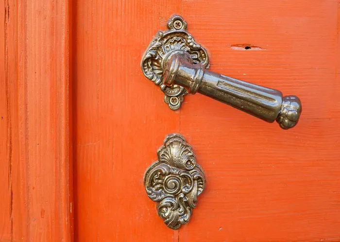 Laas Art Gallery Homestay *